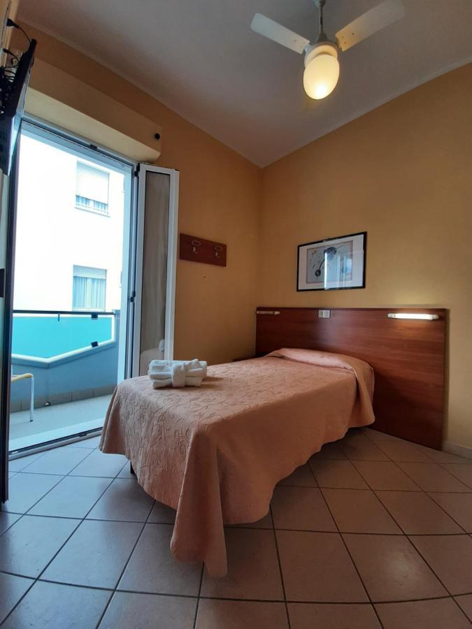 Hotel Originale By Alehotels Rimini Eksteriør billede